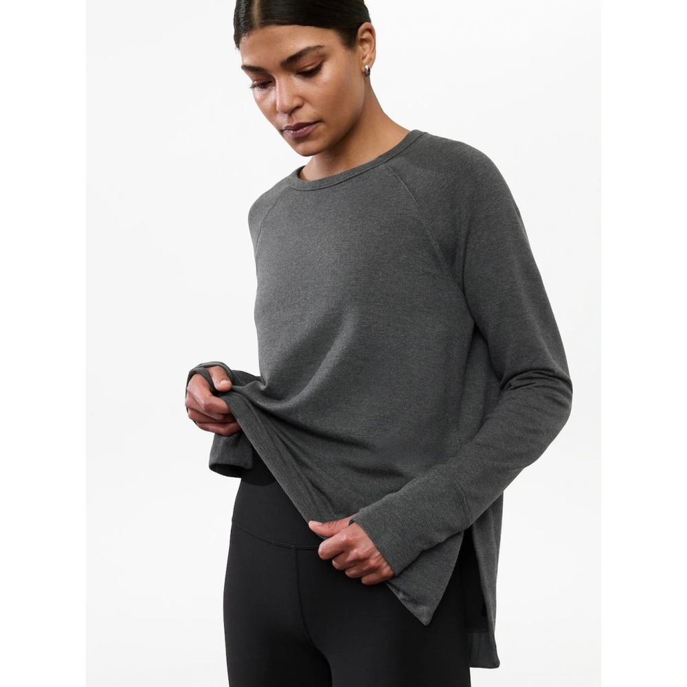 Women's Athleta Coaster Luxe Sweatshirt Size MT Charcosl Gray Heather